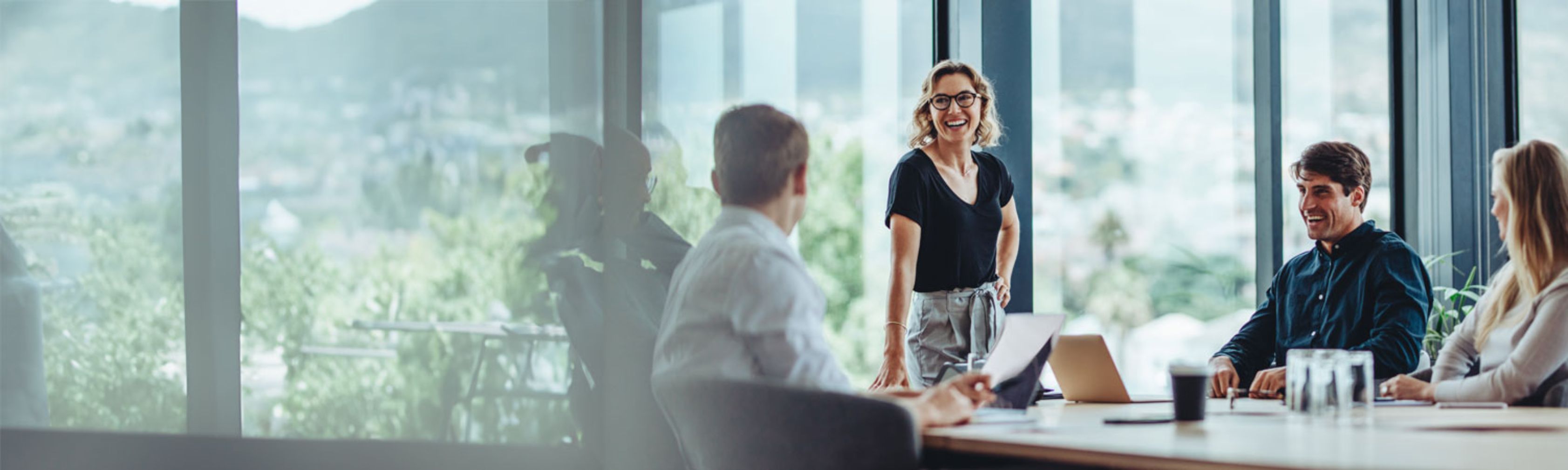 Cabecera-trabaja-con-nosotros-en-CBNK